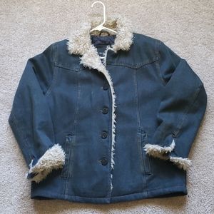 Jean Jacket with imitation fur and quilted lining